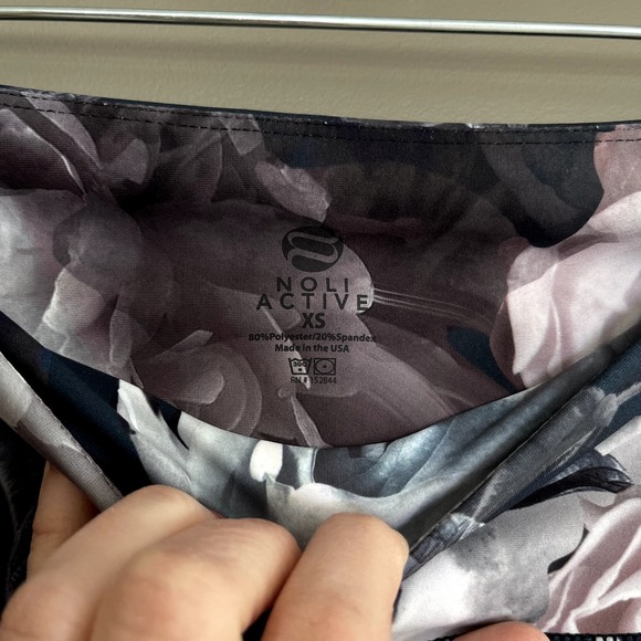 Noli Active Allure Floral Yoga Leggings Size XS Black Pink‎ Grey Rose Print - Picture 10 of 15